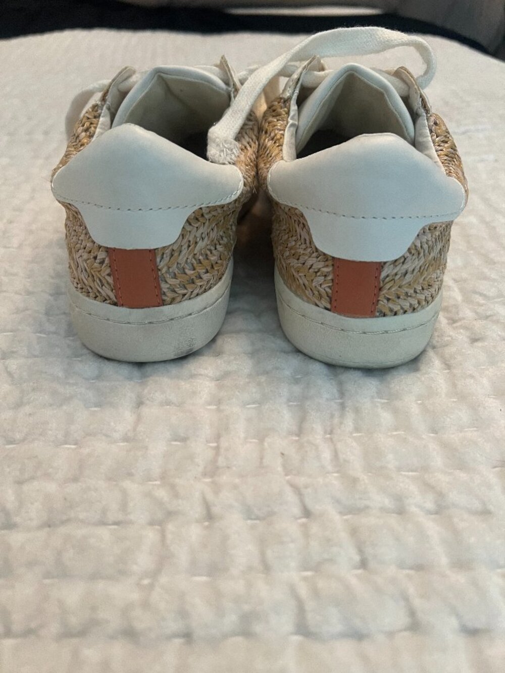 Dolce Vita Neo Arrow low-top sneaker - Picture 4 of 6